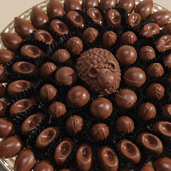 صينية شوكولاتة العيد من نوت جست ديزيرت