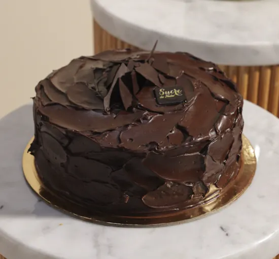 Sucre de Nada Chocolate Fudge Cake