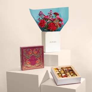 MyGovindas Diwali Mix Fancy Sweets Box | Dazzle Flower Bouquet MyGovindas Diwali Mix Fancy Sweets Box | Dazzle Flower Bouquet