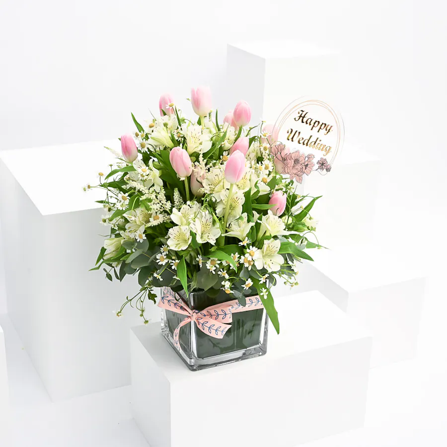 Wedding Soft Blooms | Glass Vase 6