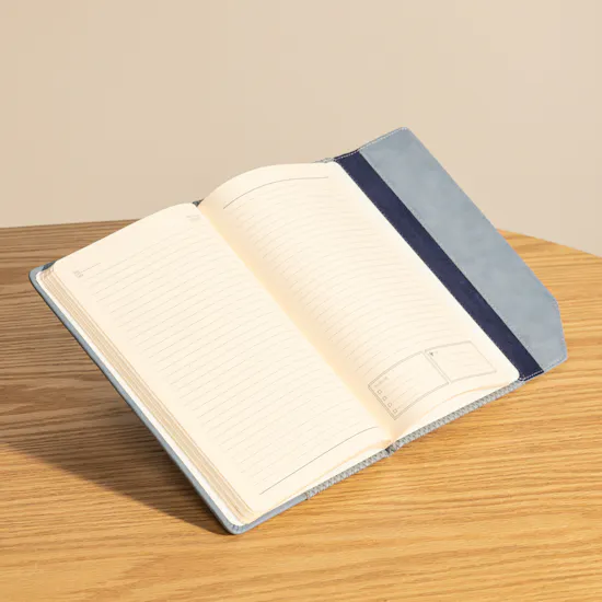 Atom Baby Blue Notebook | Timeless Rose Fusion Bouquet
