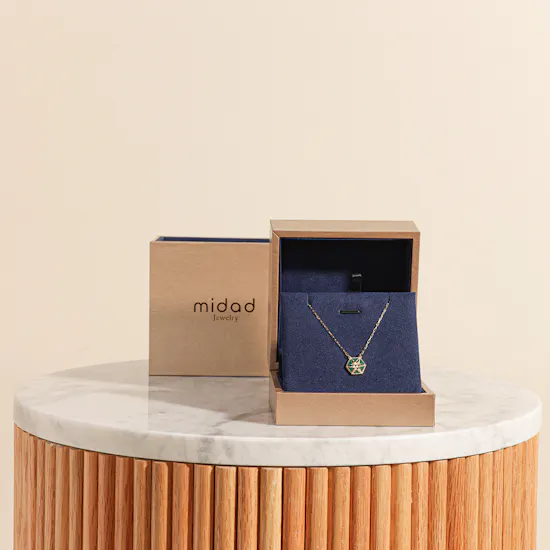 Midad Bahja Green Color Gold Necklace
