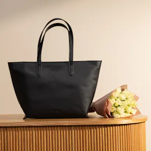 Minilet Classic Zipper Leather Handbag | Stunning Flowers Bouquet Minilet Classic Zipper Leather Handbag | Stunning Flowers Bouquet