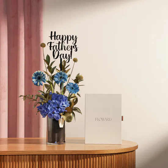 Floward 50 KWD Card and Chocolate Box | Father's Day Gentle Flower Vase