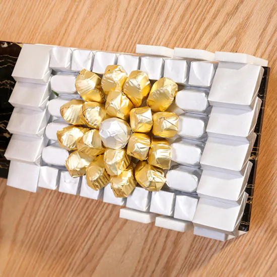 Floward Chocolate Tray | Elegant Roses