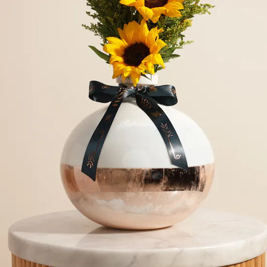 Golden Aura Flower Vase
