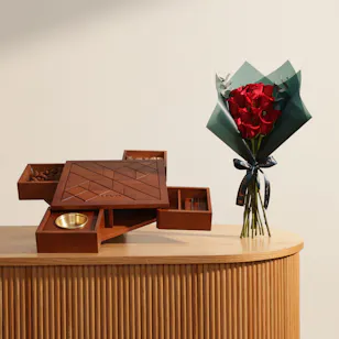 Levo Personalized Orbit of Poise Serving Box | Serenity Flower Bouquet Levo Personalized Orbit of Poise Serving Box | Serenity Flower Bouquet