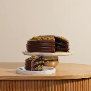 Sucre De Nada Matilda Dubai Cake	