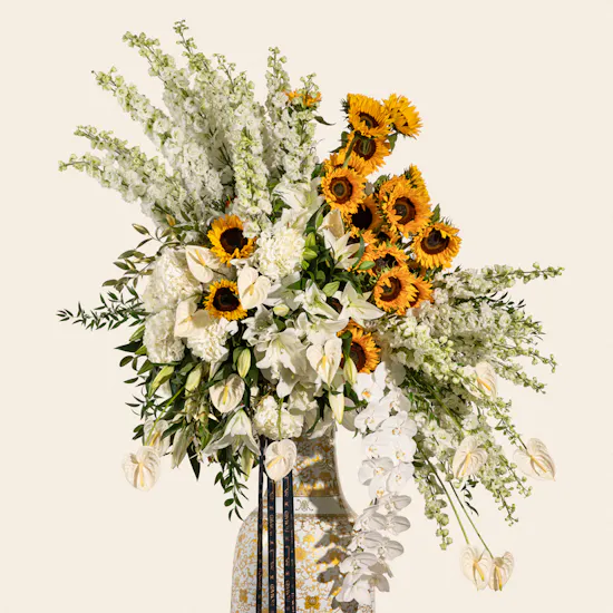 The Grand Spectacle Flower Vase