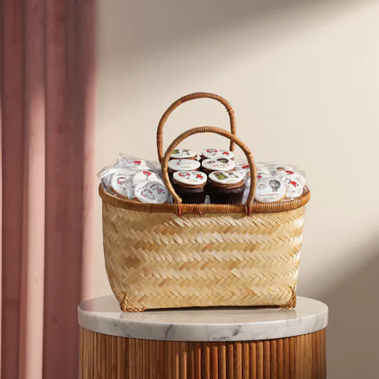 Milli Eid Cupcakes and Cookies Basket