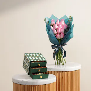 Forrey & Galnd Three Tired Drawer Dates Box | Royal Essence Flowers