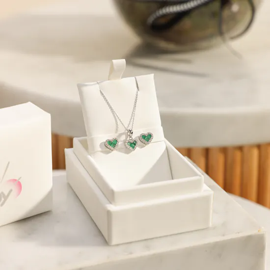 Baby Fitaihi Baby Solitaire Diamond Earrings | Adoring Vase