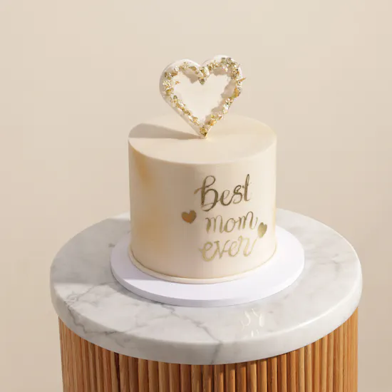 Mister Baker Gold Heart Mum Cake