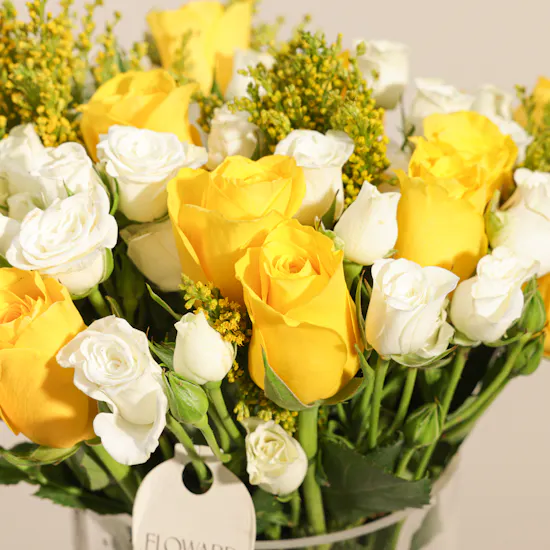 Floward If You Got Issues I Got Tissues Cake | Joyous Flower Vase