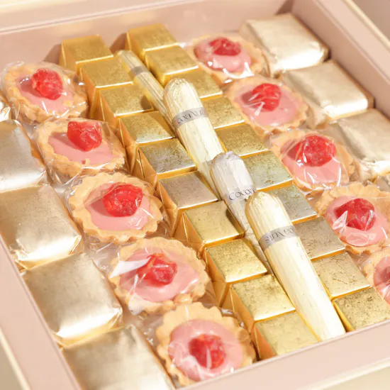 CocoaNuts Chocolate Pink Box
