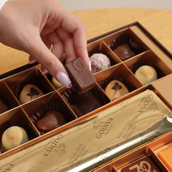 Godiva Ultimate Collection Chocolates Box