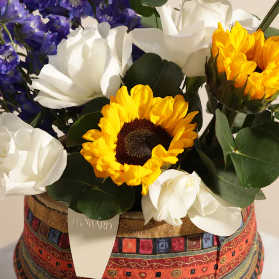 Nature's Canvas Flower Vase