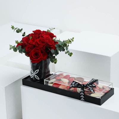 Chequer Chocolate | Red Flowers