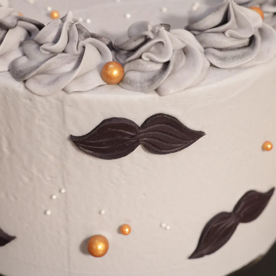 Helen's Birthday Cake for Him 2