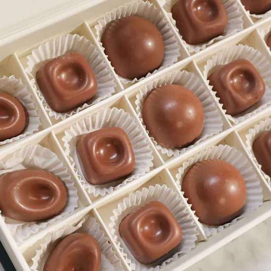 Floward Small Chocolate Box