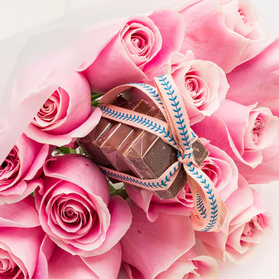 Pretty in Pink | Roses & Chocolates Bouquet