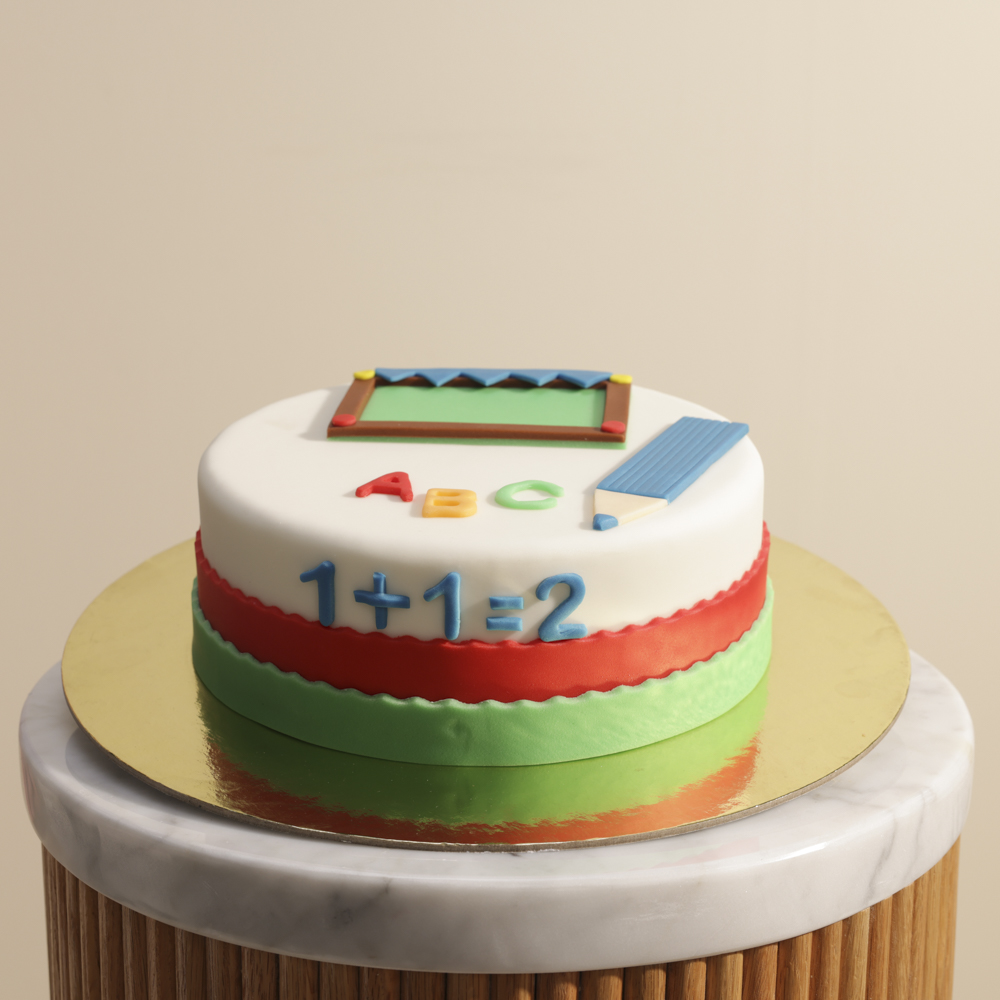 كيك العودة إلى المدرسة من هِلِن