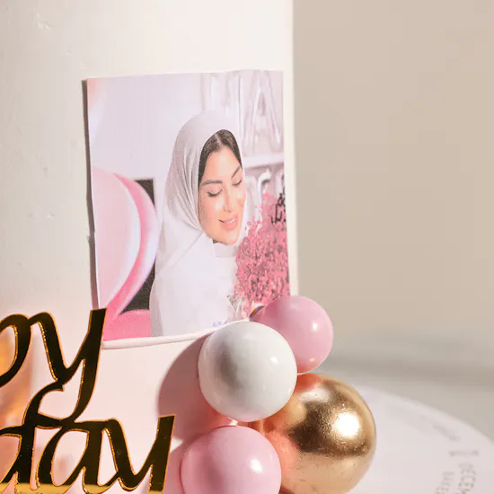 December Cake Personalized with Photo Birthday Cake | Dreamy Roses Flowers