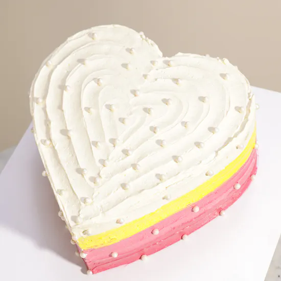 Floward Hazelnut and Chocolate Heart Cake