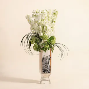 Artfeena Kingdom Unification Flowers Vase Artfeena Kingdom Unification Flowers Vase