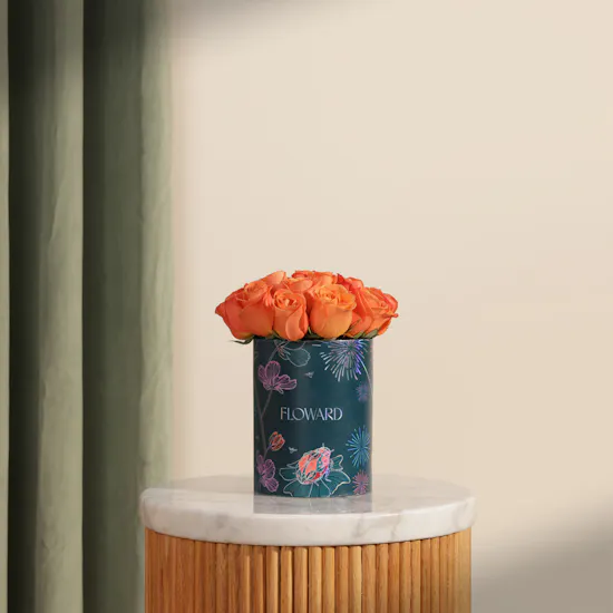 Sparkle Orange Rose Box | 15 Flowers