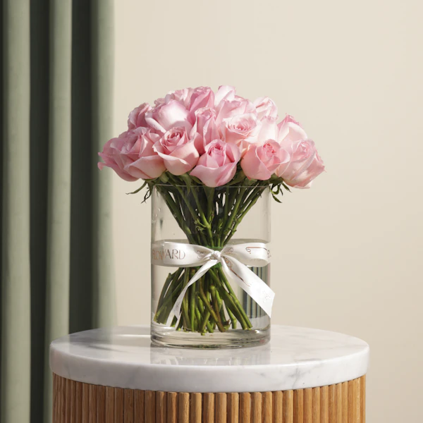 Charming Pink Rose Vase | 35 Roses