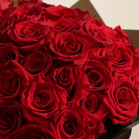 50 Red Roses | Black Wrap