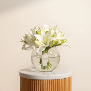 10 White Lilies | Glass Vase