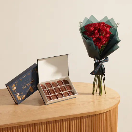Floward Essence of Joy Small Box | Tender Whisper Flower Bouquet