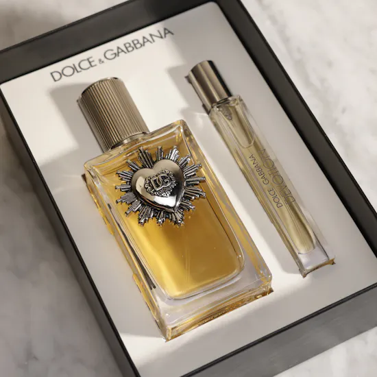 مجموعة عطر ديفوشن بور أوم أو دي بارفيوم للرجال من دولتشي آند غابانا