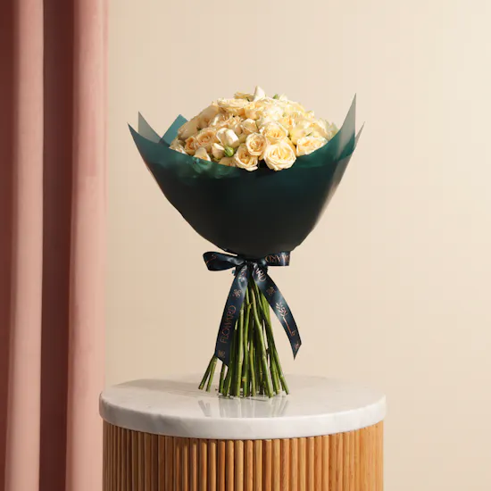 Peach Baby Rose Bouquet | 25 Flowers