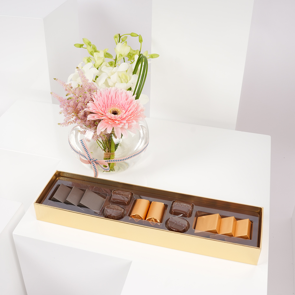 بوكس سيجنتشر صغير من بستاني  | مزهرية زهور