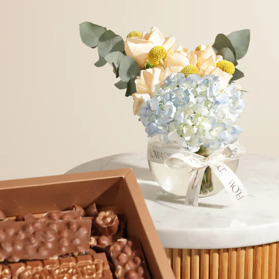 Ghazl Chocolatier Congrats Chocolates | Petal Harmony Flowers