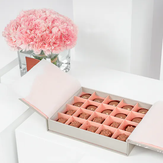 Floward Small Mixed Chocolate Box | Pink Carnations