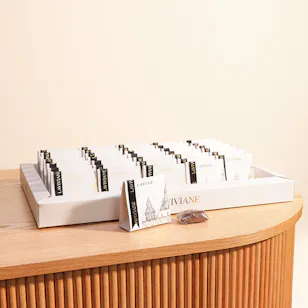 Laviviane Chocolate Favors Tray | 35 Pieces