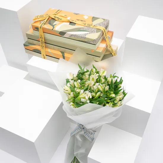 Nagwa Trio Boxes | Alstroemeria Bouquet