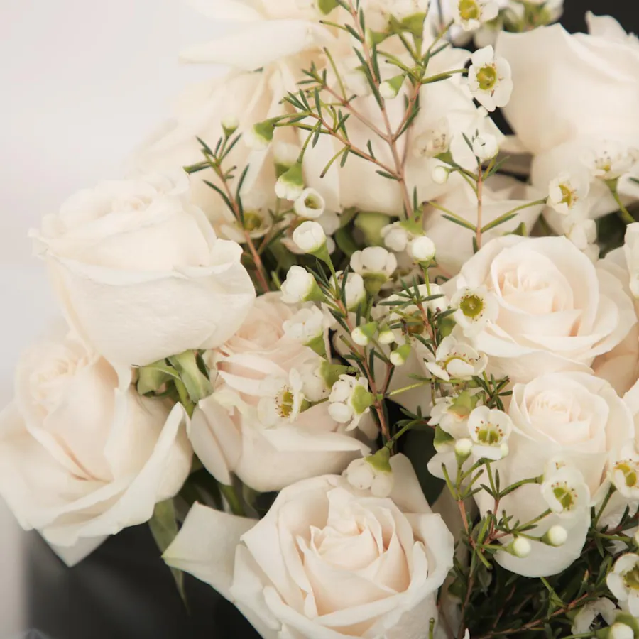 White Soul Bouquet 4