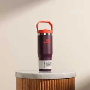 Stanley The IceFlow™ Flip Straw 0.89L Tumbler | Plum