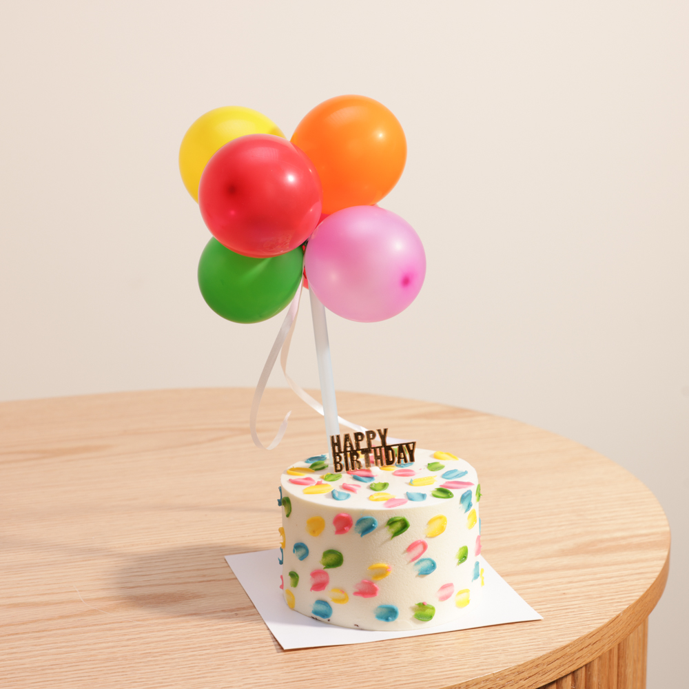 Sweet Atelier Small Birthday Cake