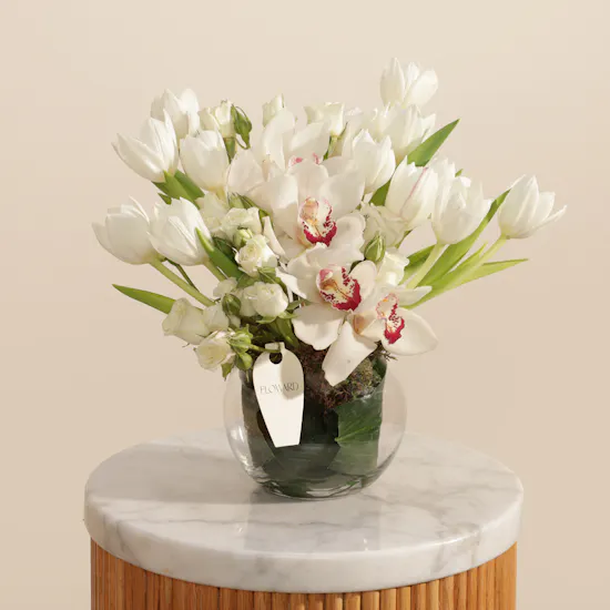 White Symphony Flowers Vase