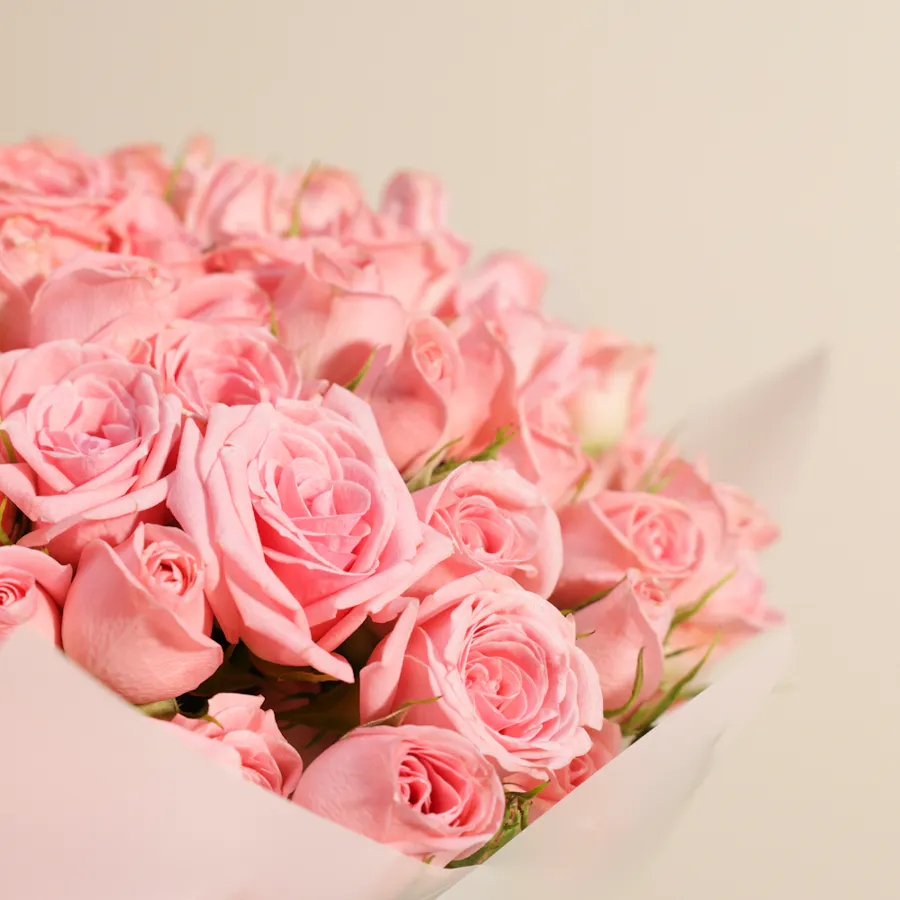 Pretty Pink Baby Roses Bouquet | 50 Flowers 1