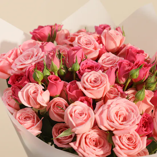 Miss L by L'azurde Elegant Gold Bracelet | Beauty Flowers Bouquet