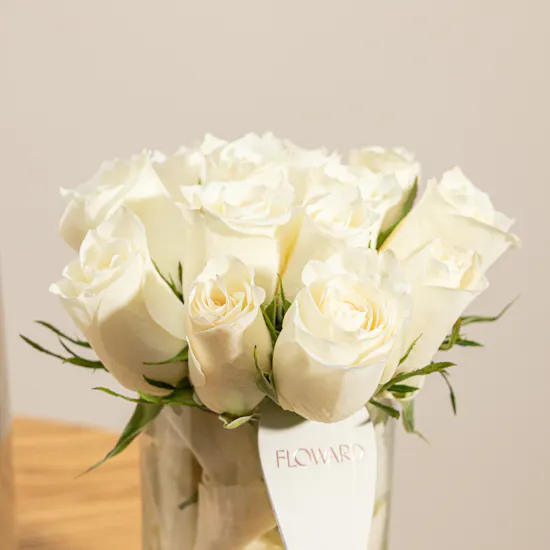 Voila Small Cylinder Mouled Sweets | Festive Flowers