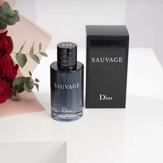 عطر سوفاج من ديور او دي تواليت 100 مل | زهور السعاده