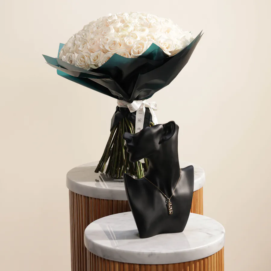 L'azurde Tree of Life Diamond Necklace | 100 Roses Bouquet 1